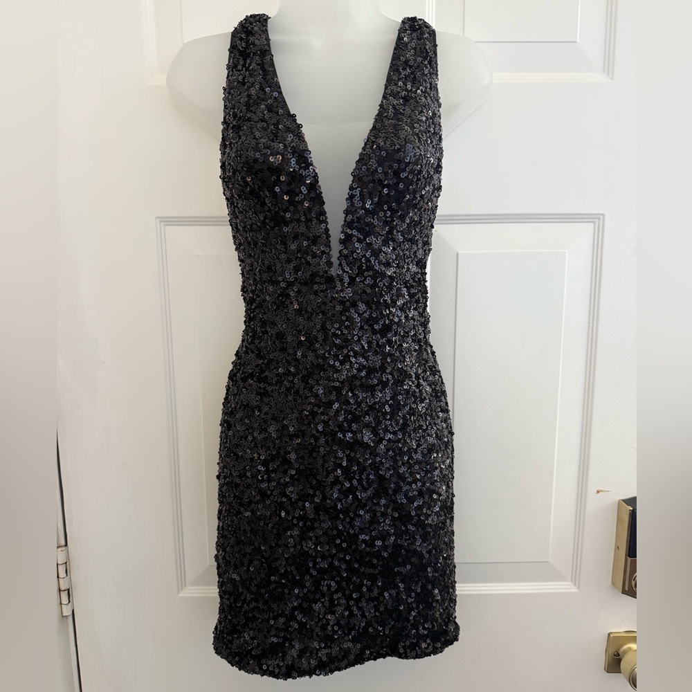 Elegant Black Sequin Dress